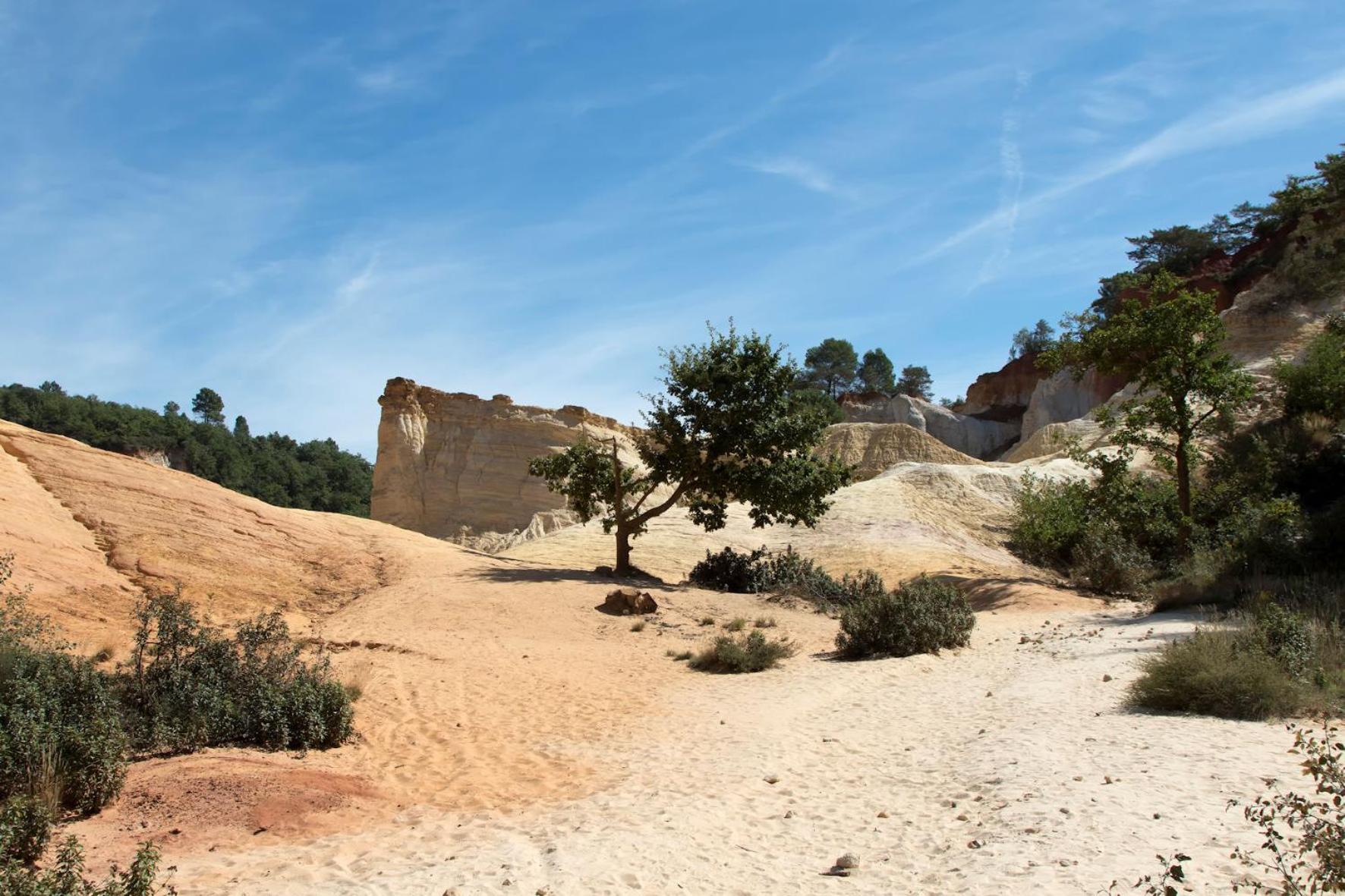 Le Gite De Lolivier En Provence Aramon Exterior photo